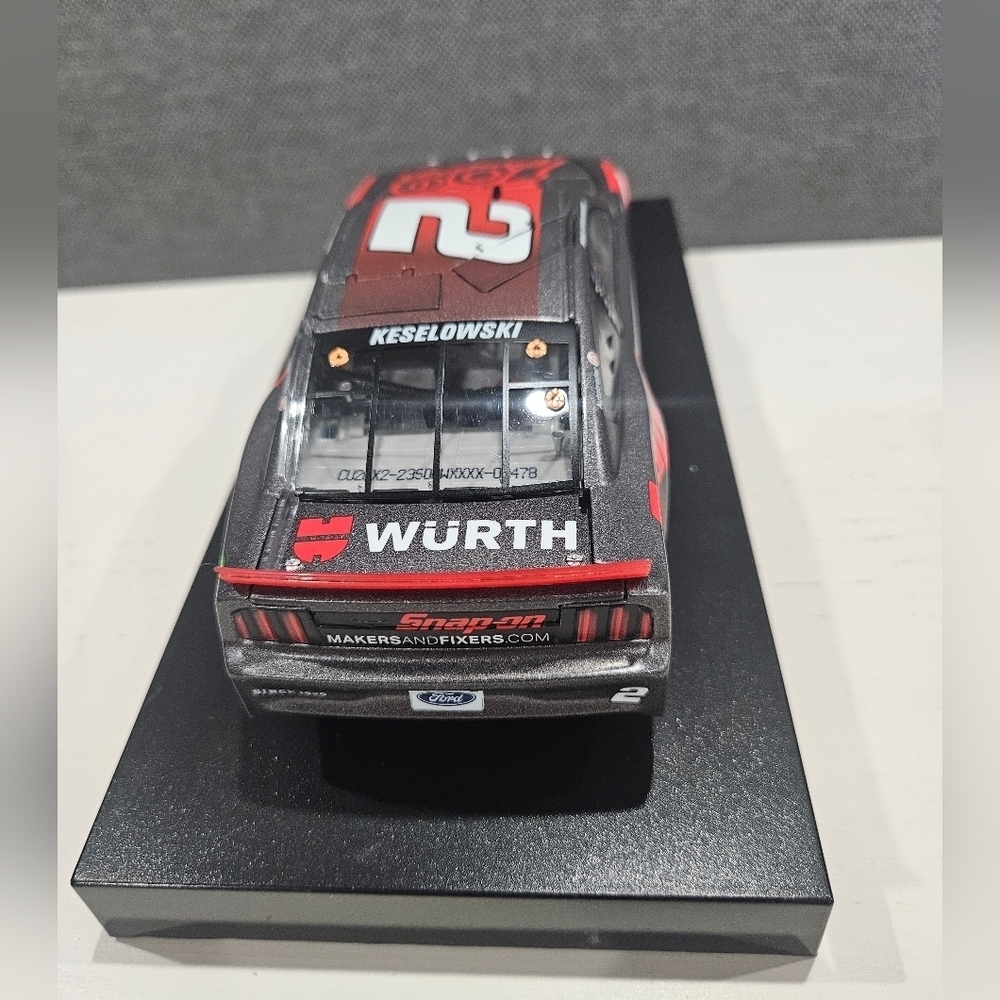 Brad Keselowski Kentucky Raced Version Snap-On 1/24 NASCAR Diecast Collectible - Picture 10 of 10